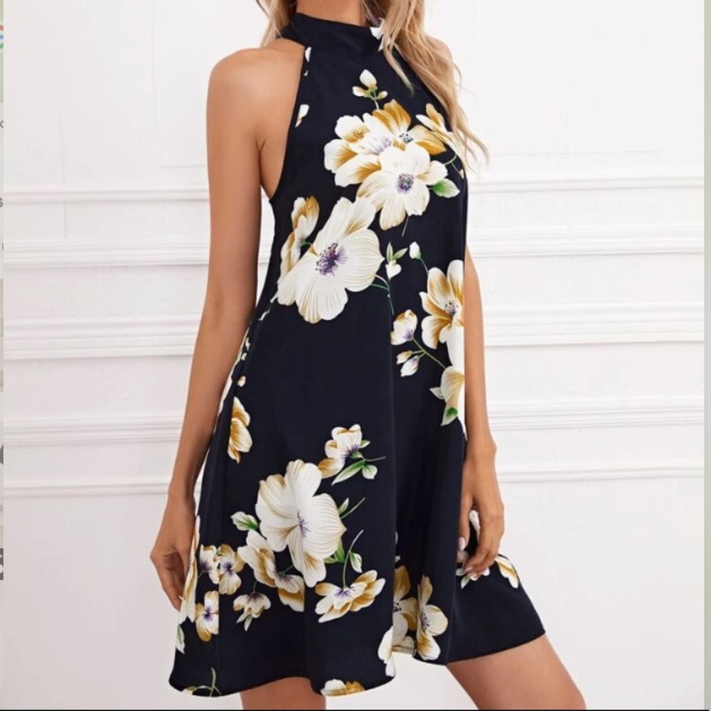 🌺🪨🌺Floral Print Halter Dress🌺🪨🌺🌺🌺🪨Boutique New Lightweight Chic🌺🪨